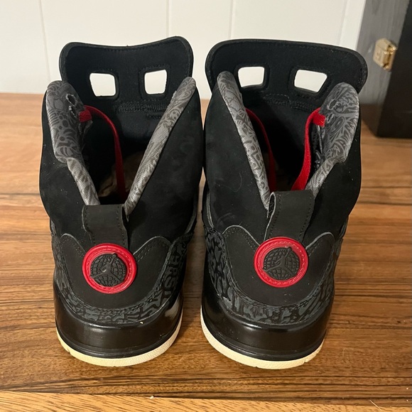 Nike Air Jordan Spizike ‘Black Varsity Red’ SZ 10